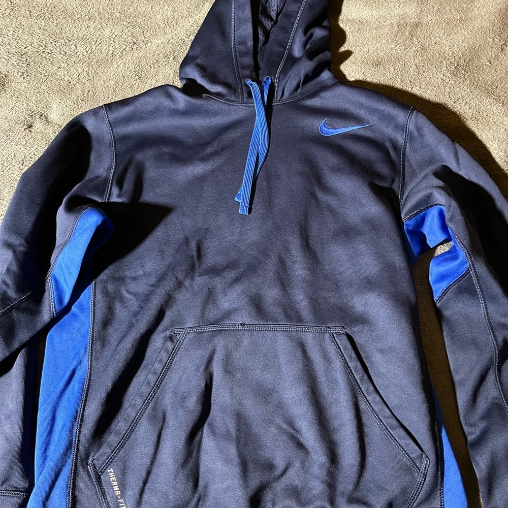 Mens Nike Therma Fit hoodie - Small